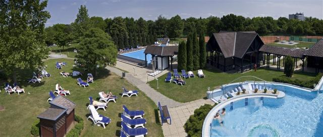 Areál hotelu