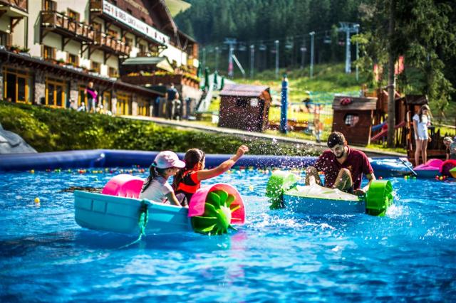 Ski & Wellness Residence Družba