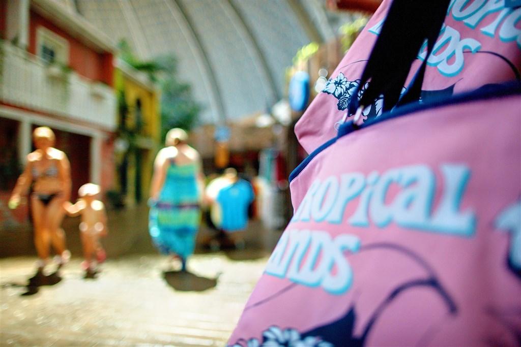 TROPICAL ISLANDS - Krausnick-Gross Wasserburg