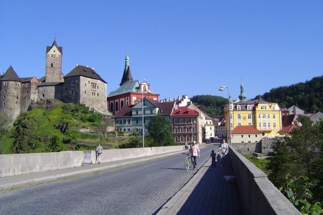 Hrad Loket