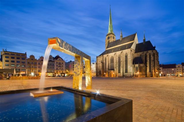 Plzeň - katedrála sv. Bartoloměje, zdroj: www.visitplzen.eu