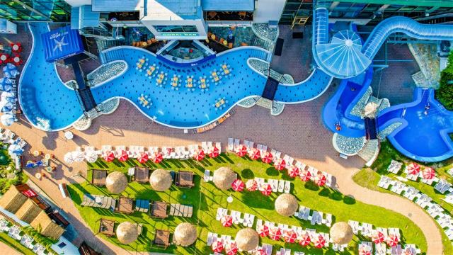 Aquapalace