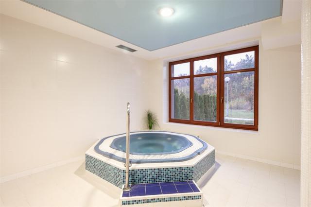 Whirlpool