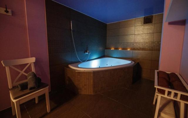 vířivá relaxační koupel