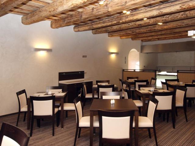 Hotelová restaurace