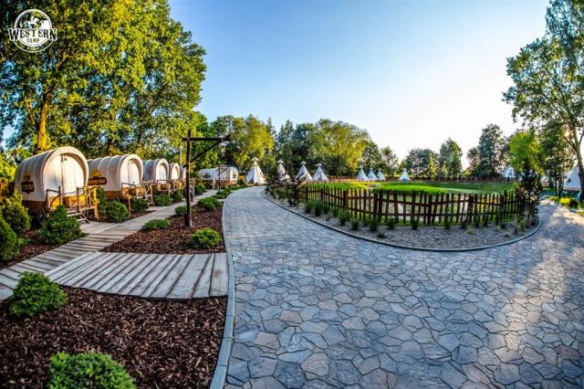 Western Camp Resort