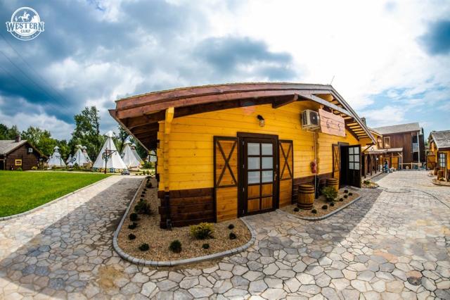 Western Camp Resort