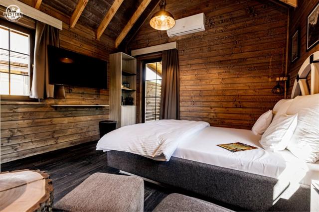 Western Camp Resort