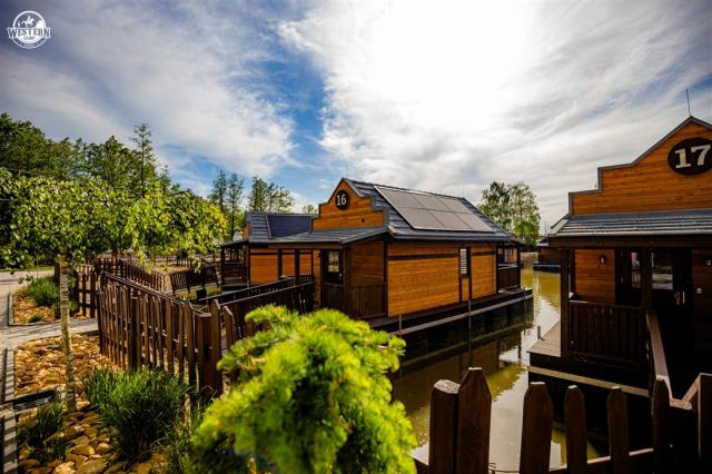 Western Camp Resort