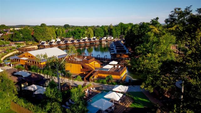 Western Camp Resort