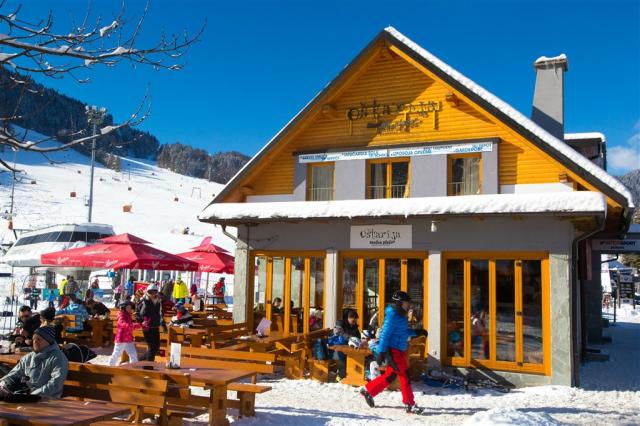 Oštaria