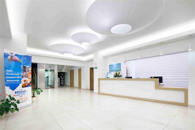 Pohled na recepci hotelu WODNIK HOTEL & SPA