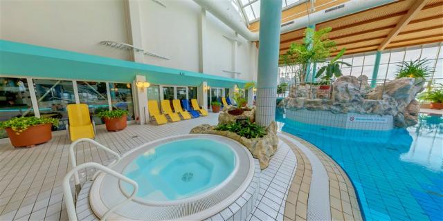 AQUA WORLD v hotelu IFA Schöneck (15 km od hotelu)