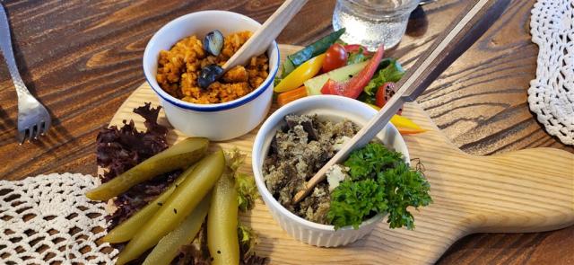 CUDNE MANOVCE - restaurace s typickými regionálními jídly