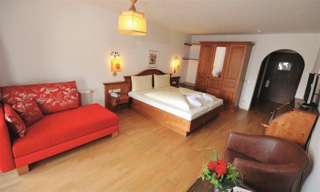 Schlosshotel Rosenegg