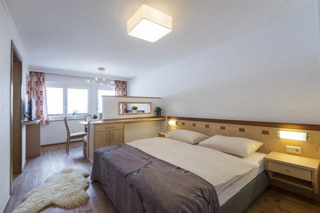 Smart Hotel