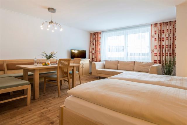 Smart Hotel