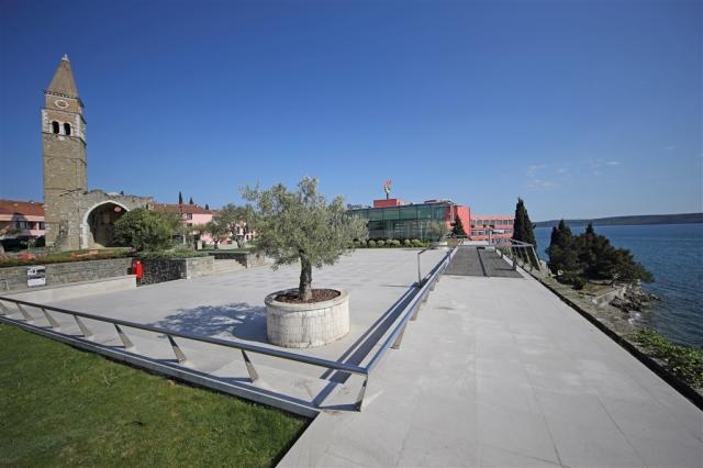 Histrion