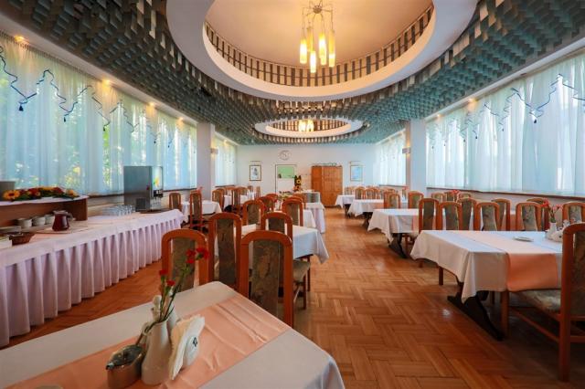 Pohled na restauraci hotelu
