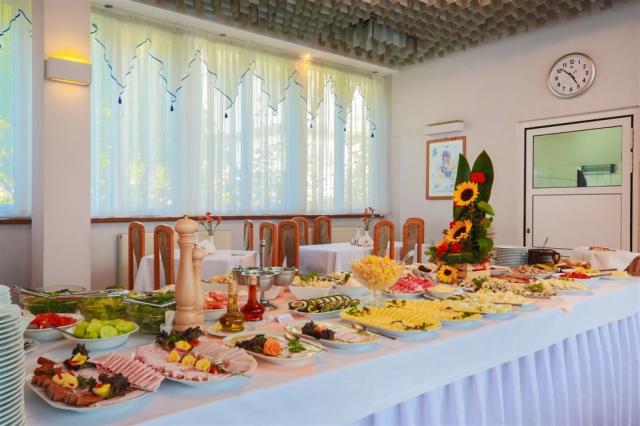 Hotelový raut v restauraci