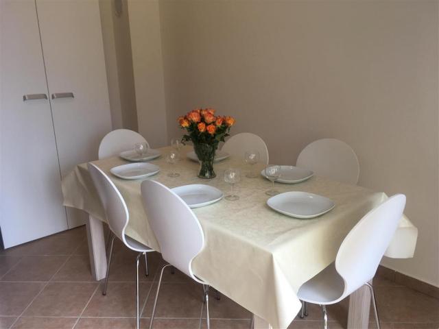 Apt B6
