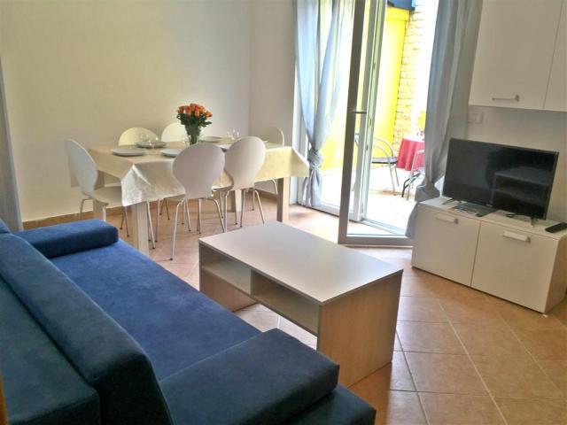 Apt B6
