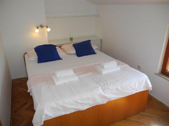 Apartmán 2+2 s bočním výhledem na moře