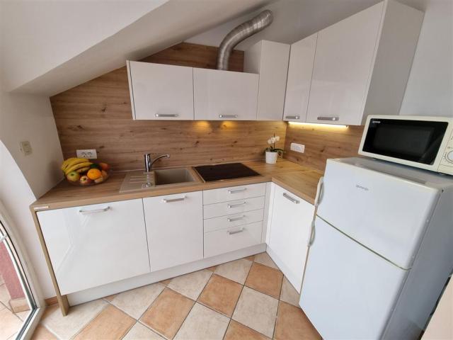 Apartmán 4+1 2. patro v podkroví