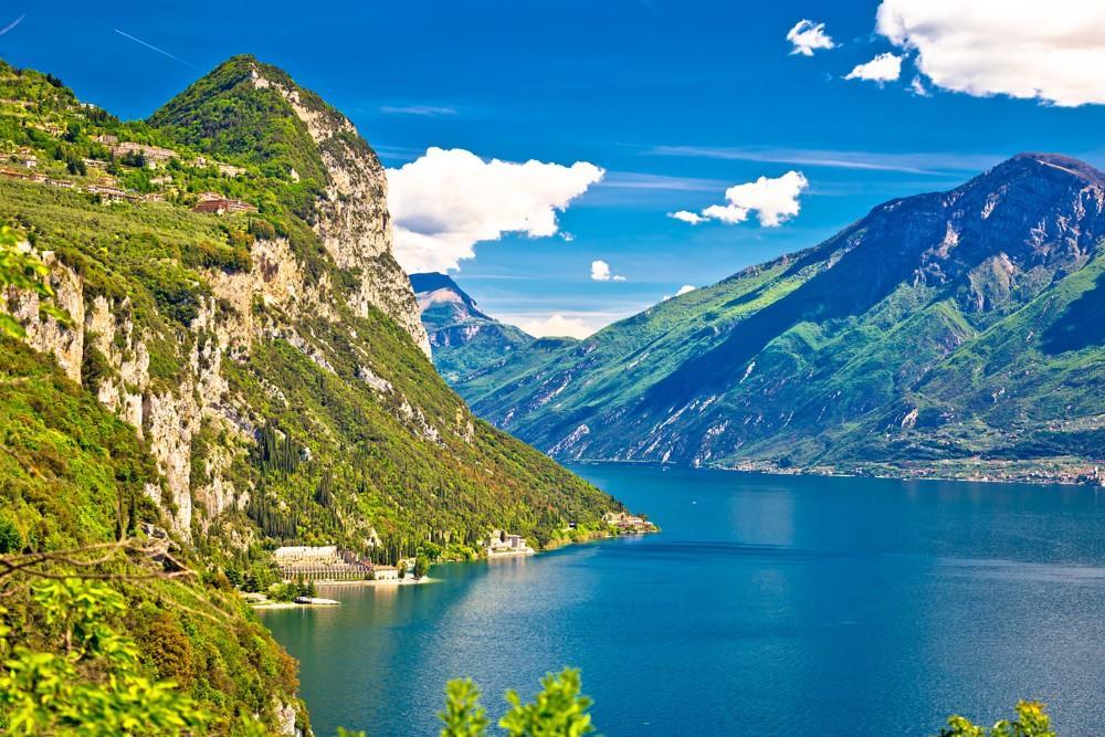 Přírodní krásy v okolí jezera Lago di Garda
