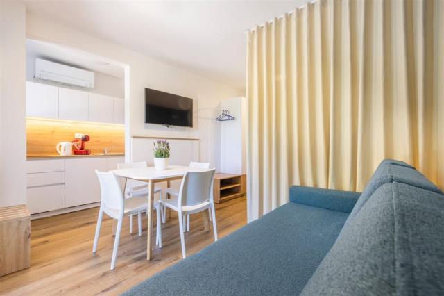 Apartmán 2-4