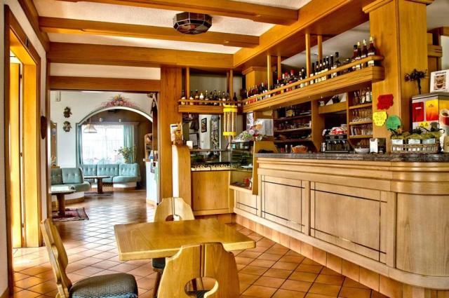 Caminetto Mountain Resort