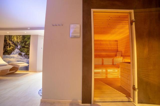 Caminetto Mountain Resort
