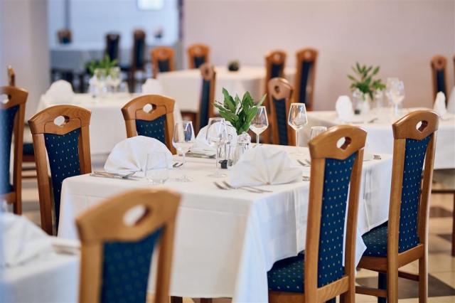 Restaurace