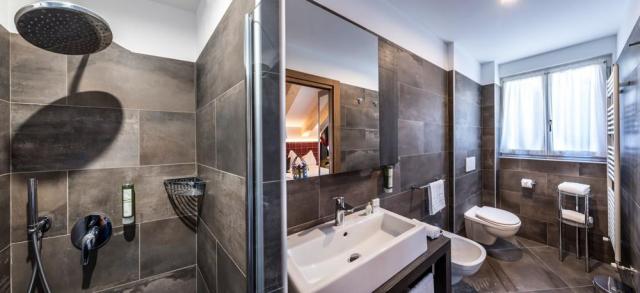 Sassdei Suite