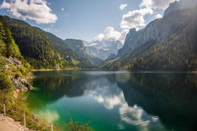 jezero v Gosau
