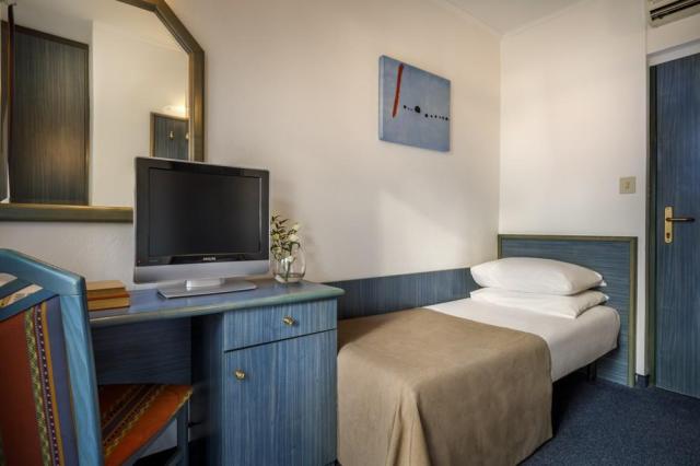 Laguna Maradiso Hotel by Amines