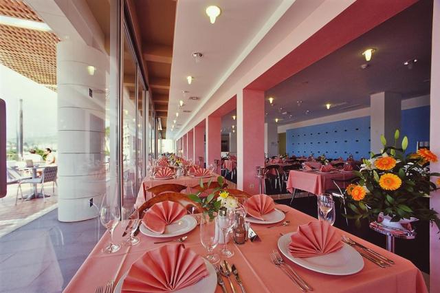 Restaurace