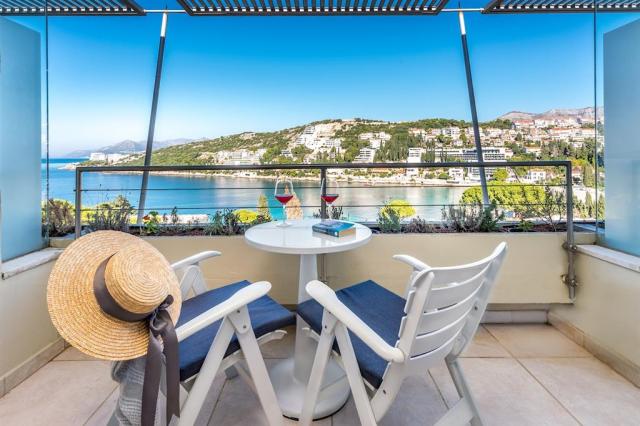 Balkon s orientací na mořskou stranu