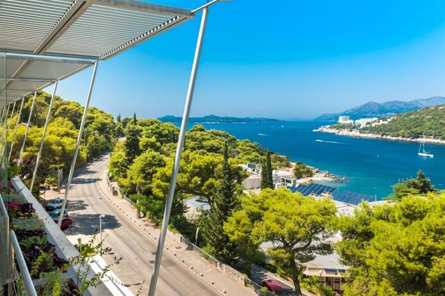 Balkon s orientací na mořskou stranu