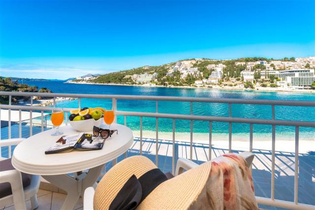Hotel Vis***