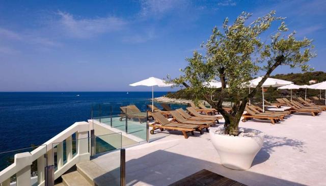 Arena Verudela Beach Resort & Verudela Villas