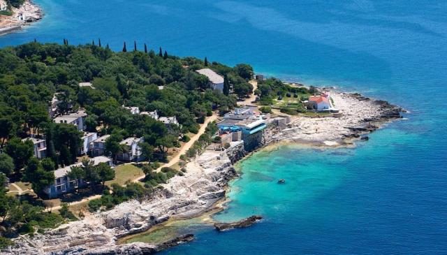 Arena Verudela Beach Resort & Verudela Villas