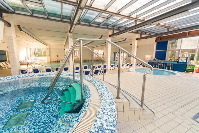 Vnitřní bazén v hotelu Vita