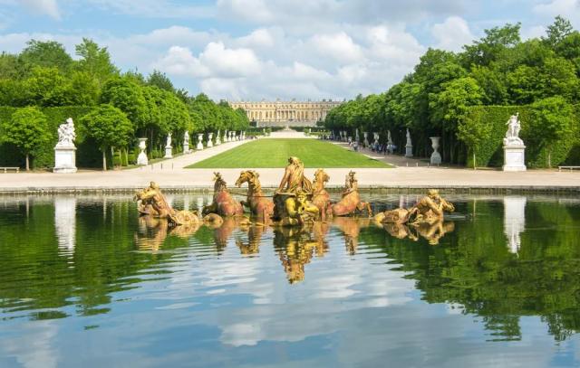 Versailles