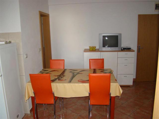 Apartmán 2+2 č. 1-1 a 1-2