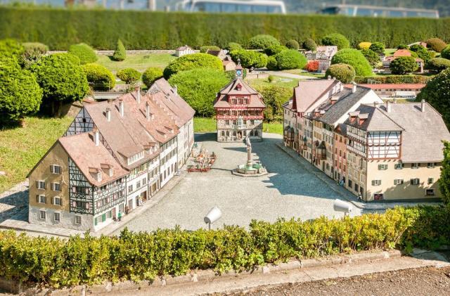 Swiss Miniatur