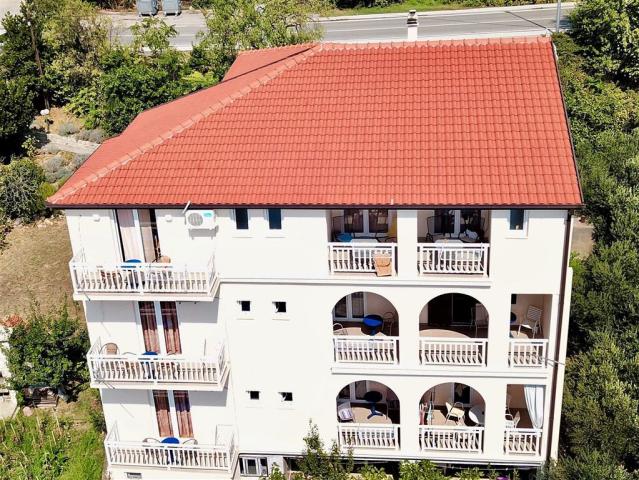 Vila Tina