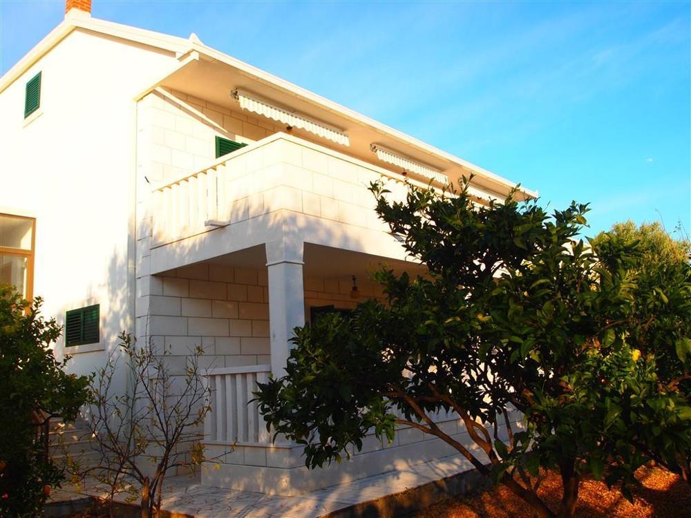 Villa Juro
