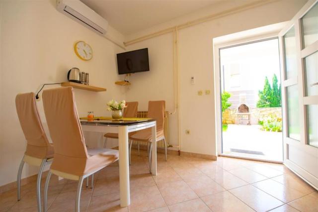 Apartmán 2/4