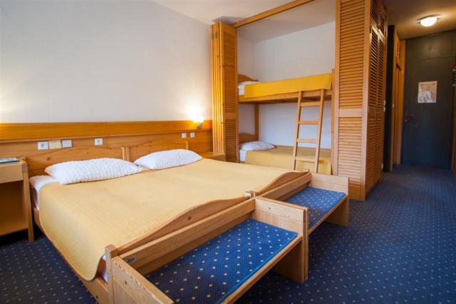 Dvoulůžkový pokoj 3* s možností až 2 přistýlek